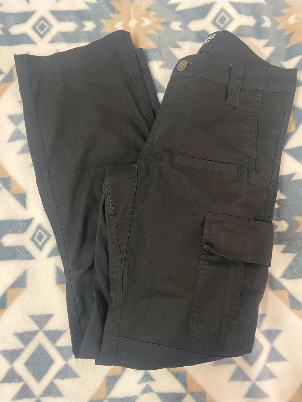 Black Cargo Pants - Classic Utility Style